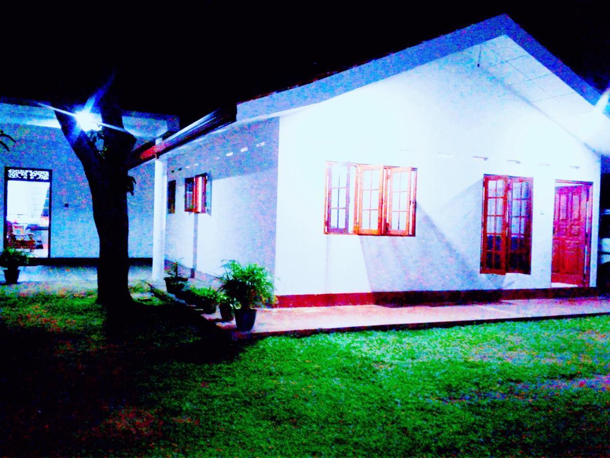 Sanithu Homestay And Villa 갈레 외부 사진