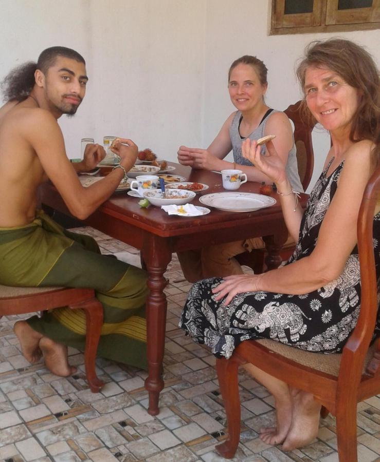 Sanithu Homestay And Villa 갈레 외부 사진